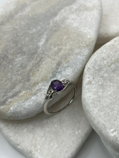 925 Sterling Silver Amethyst Twist Ring Size U,V