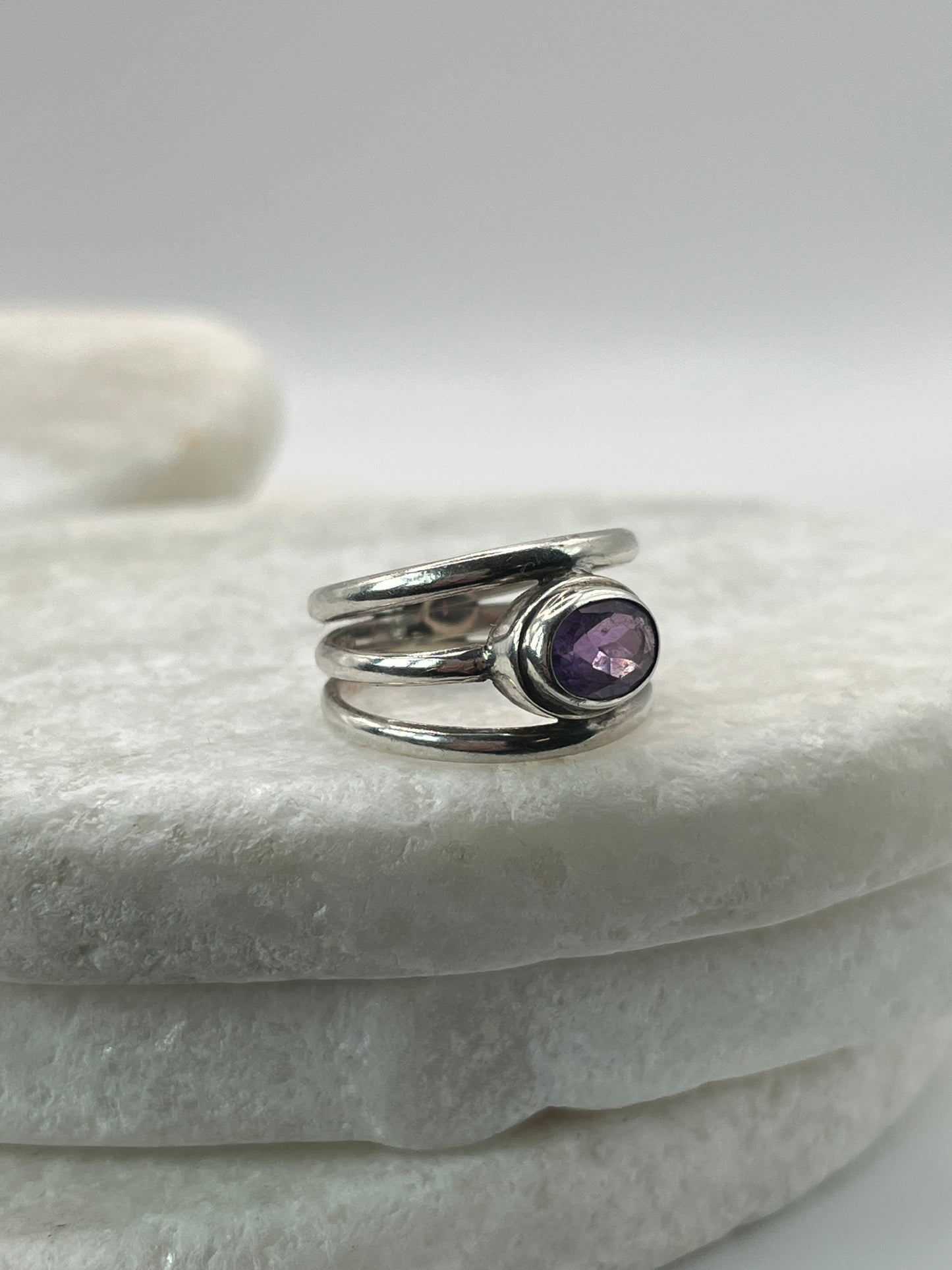 925 Sterling Silver Amethyst Three Band Ring Size N