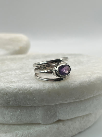 925 Sterling Silver Amethyst Three Band Ring Size N