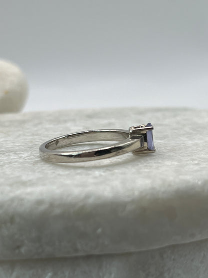 925 Sterling Silver Tanzanite Solitaire Ring - Size N