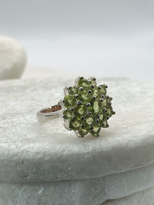 925 Sterling Silver Peridot Cluster Statement Ring  - Size N