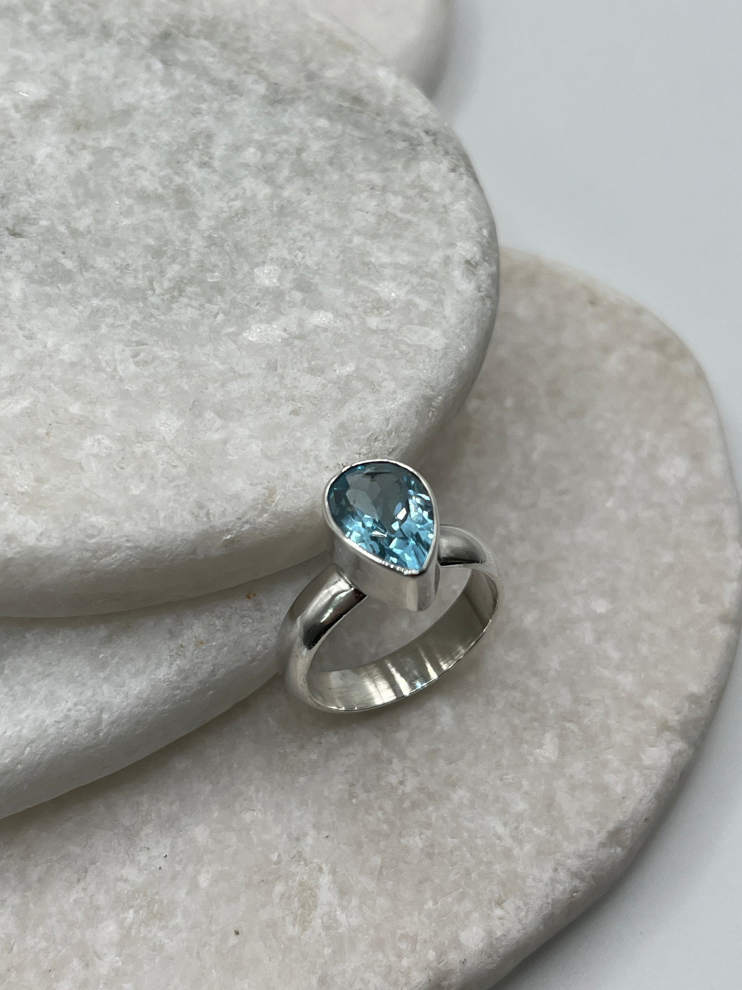 925 Sterling Silver Swiss Blue Topaz Tear Drop Ring- Size R