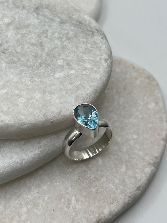925 Sterling Silver Swiss Blue Topaz Tear Drop Ring- Size R
