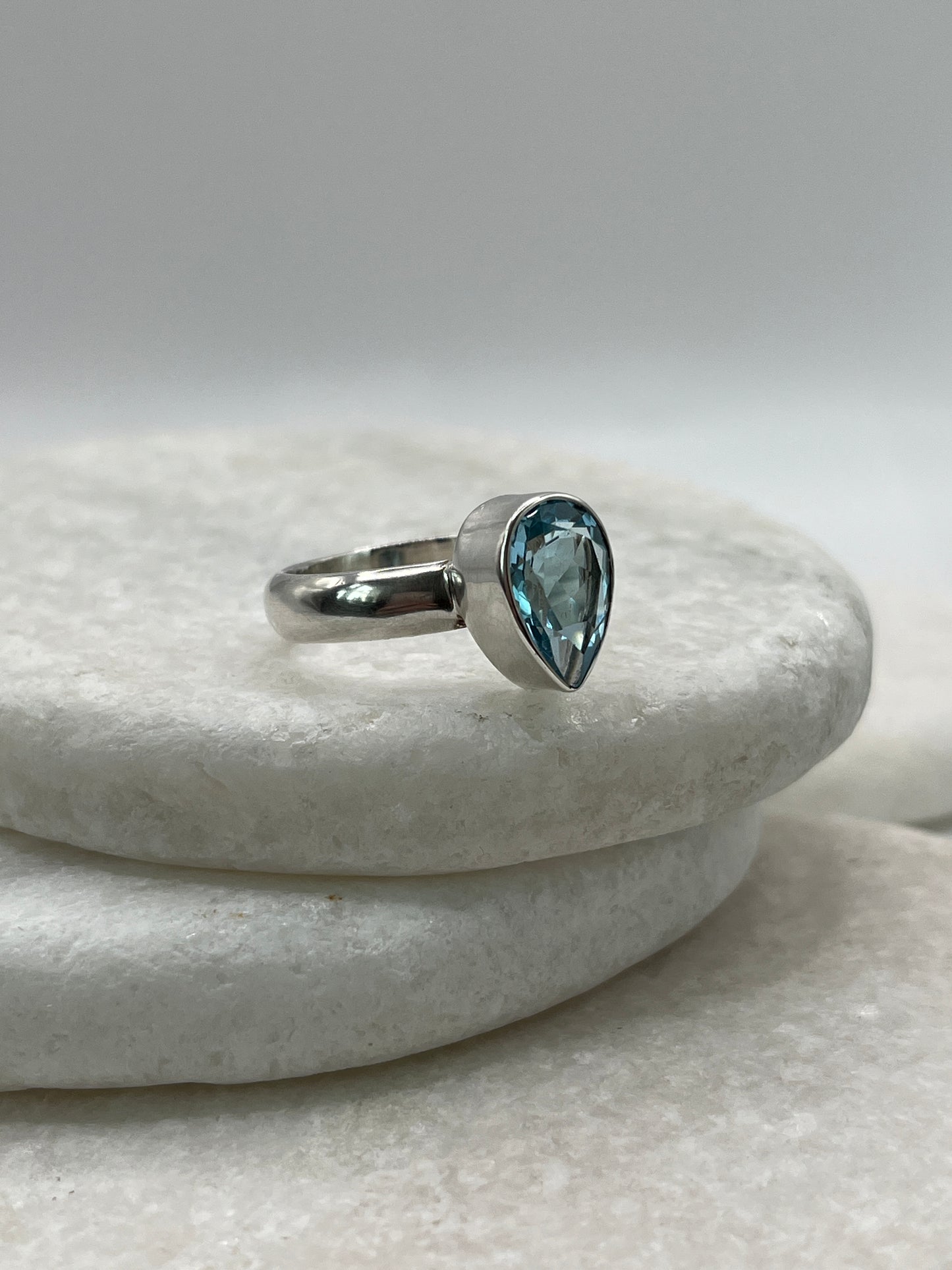 925 Sterling Silver Swiss Blue Topaz Tear Drop Ring- Size R