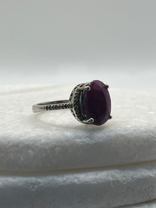 925 Sterling Silver Ruby And Diamond- Size T