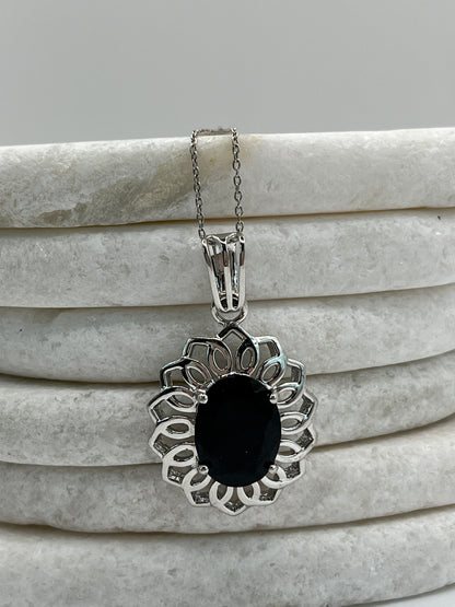 925 Sterilng Silver Black Spinel Filigree Necklace