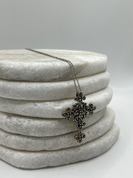 925 Sterling Silver Vintage Marcasite Gothic Style Cross On 45cm Chain