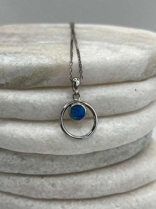925 Sterling Silver Open Circle Blue Opal Pendant Necklace