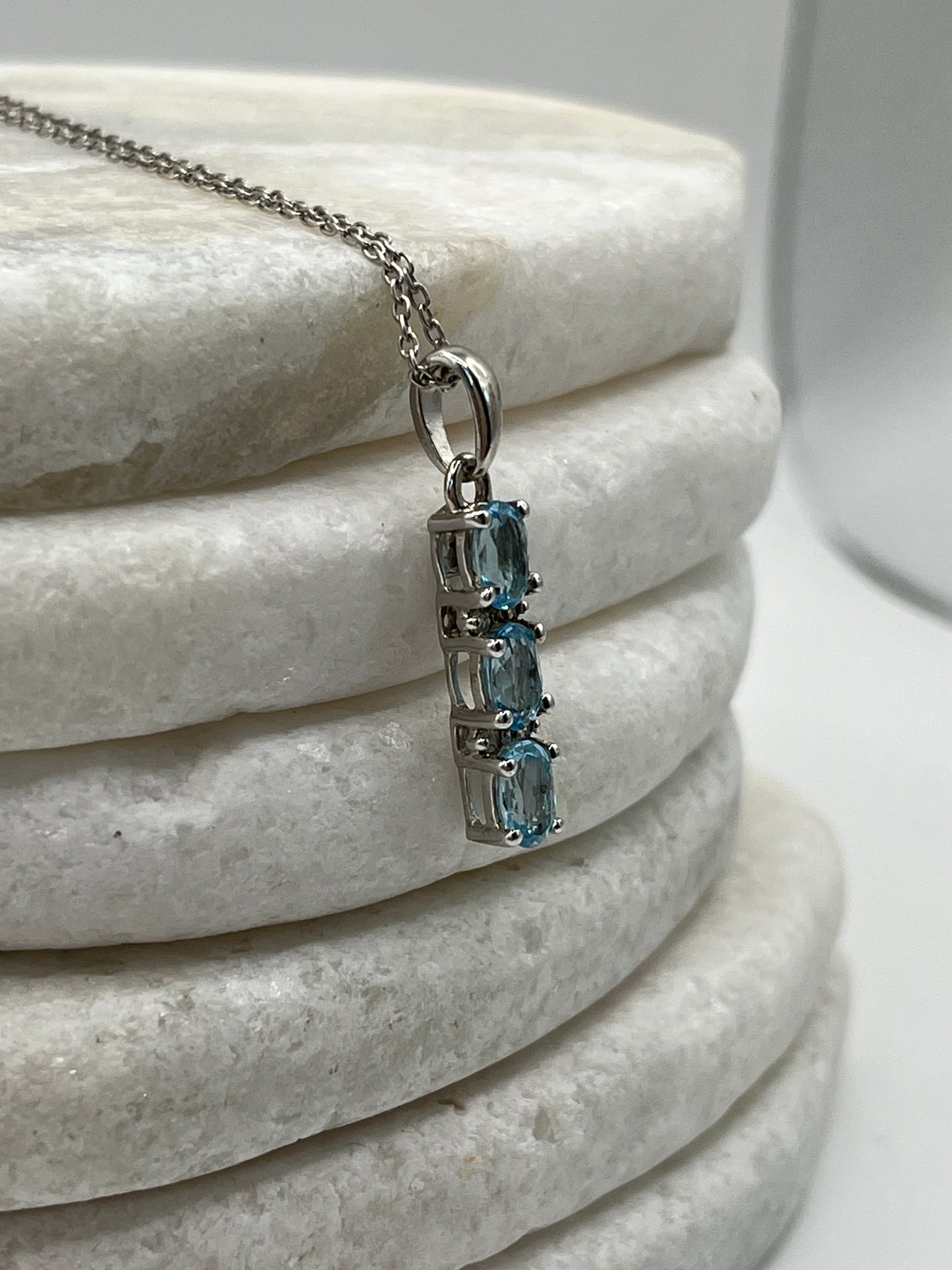925 Sterling Silver Trilogy Swiss Blue Topaz Pendant on 45cm Sterling Silver Chain
