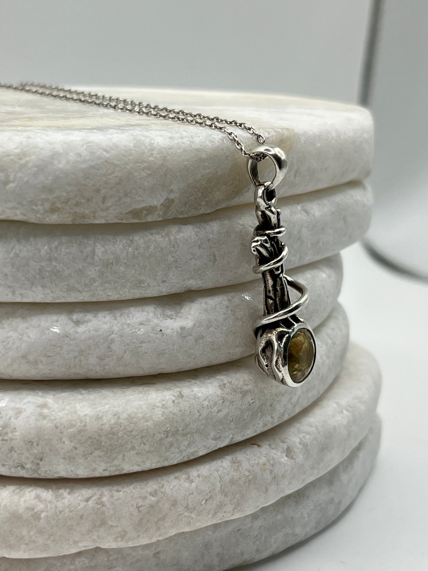 925 Sterling Silver Citrine Twist Pendant on 45cm Sterling Silver Chain