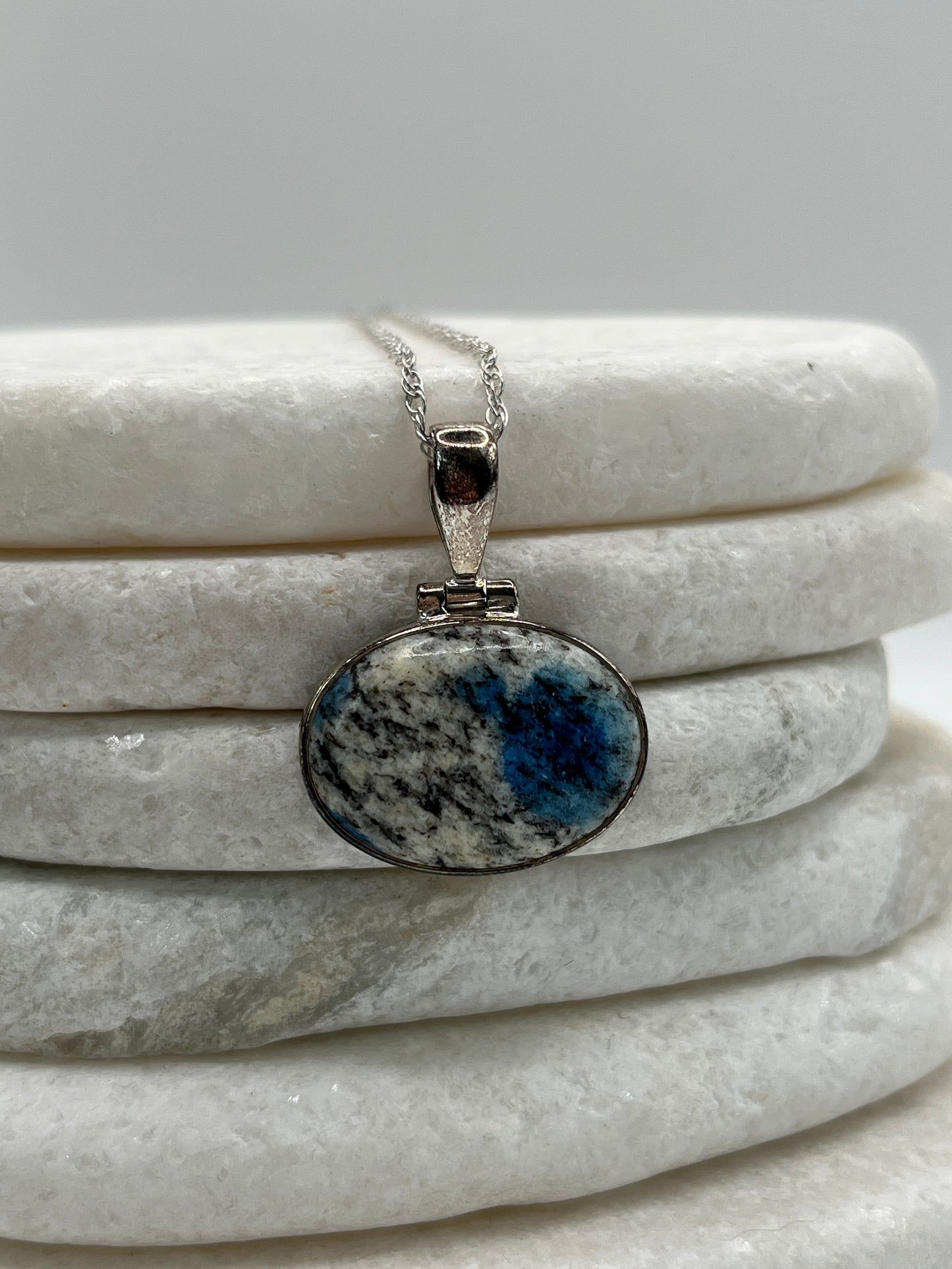 925 Sterling Silver Azurite Oval Pendant on 45cm Sterling Silver Chain