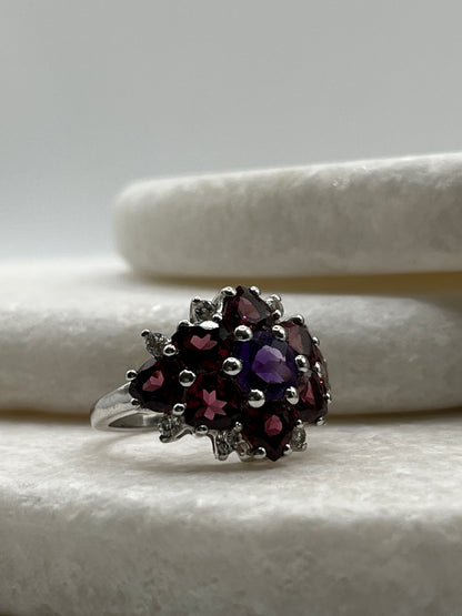 925 Sterling Silver Garnet and Amethyst Cluster Statement Ring - Size L