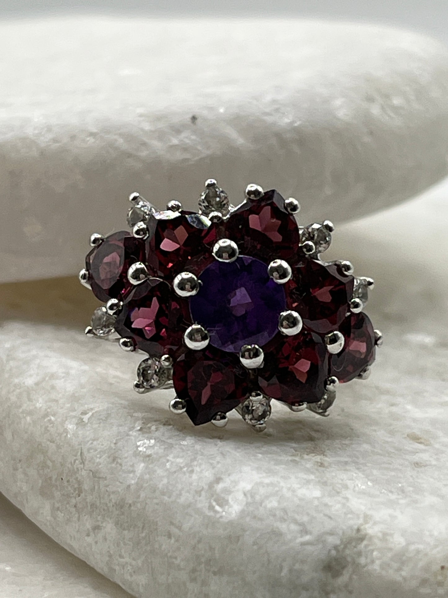 925 Sterling Silver Garnet and Amethyst Cluster Statement Ring - Size L