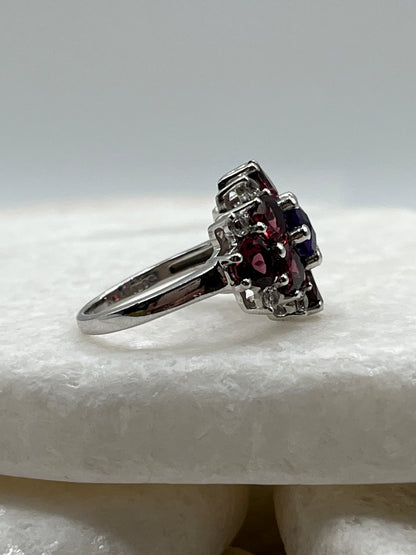 925 Sterling Silver Garnet and Amethyst Cluster Statement Ring - Size L