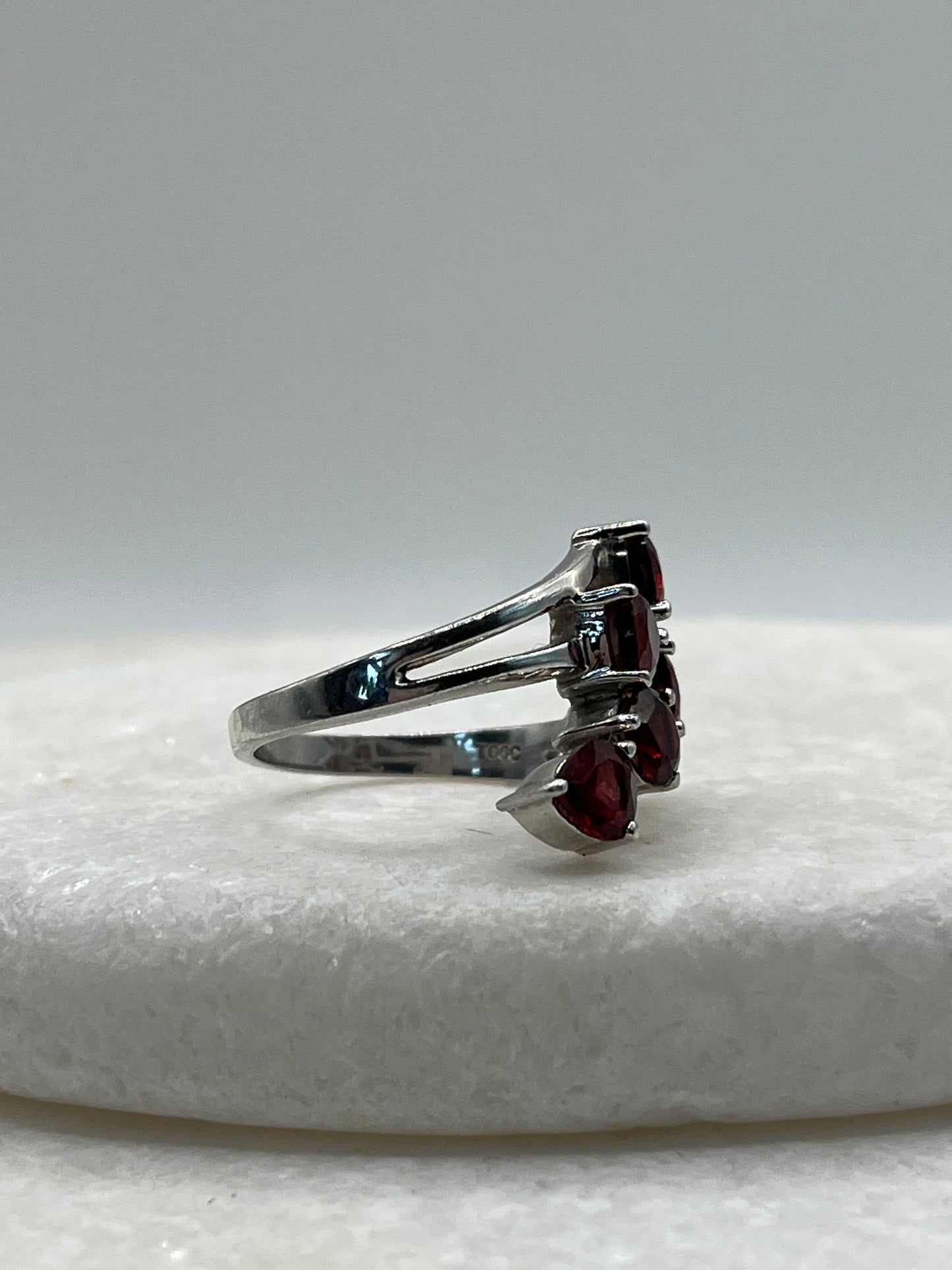 925 Sterling Silver Garnet Cluster Ring - Size O