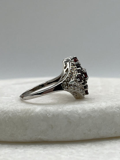 925 Sterling Silver Cluster Garnet Ring - Size O