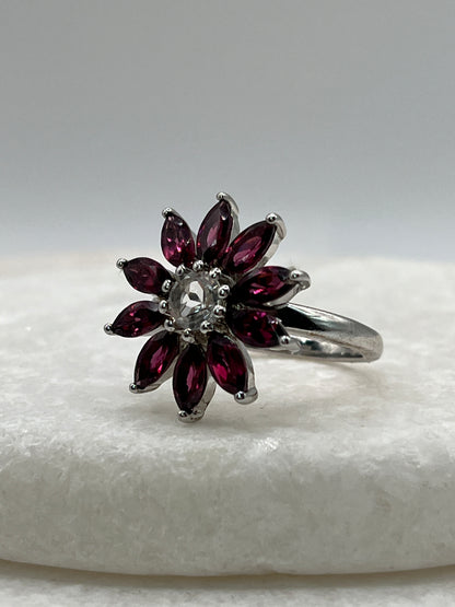 925 Sterling Silver Rajasthan Garnet and White Zircon Flower Ring - Size O
