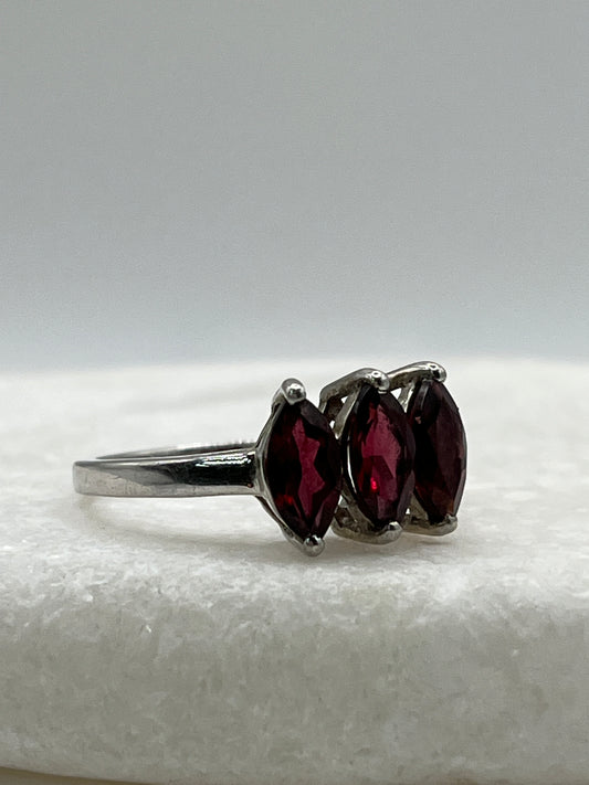 925 Sterling Silver Marquise Trilogy Garnet Ring - Size O