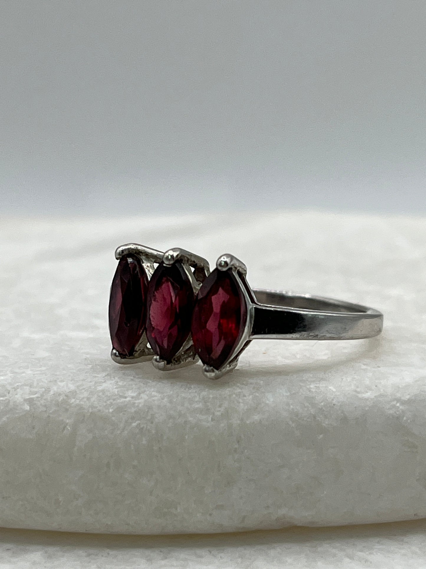 925 Sterling Silver Marquise Trilogy Garnet Ring - Size O