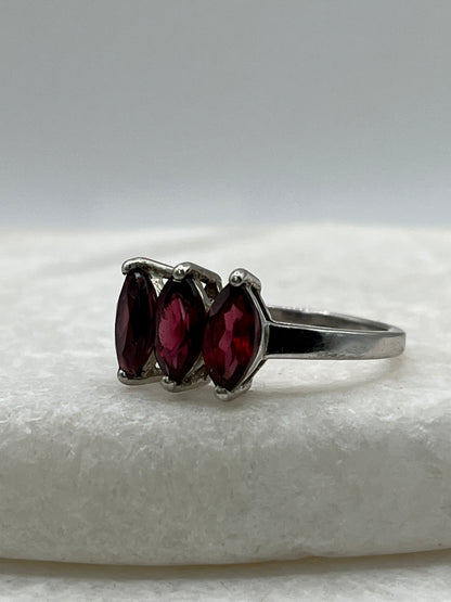 925 Sterling Silver Marquise Trilogy Garnet Ring - Size O