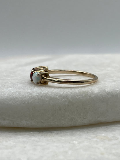 925 Sterling Silver Opal and Garnet Gilded Trilogy Ring - Size O