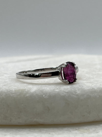 925 Sterling Silver Rajasthan Garnet Solitaire Ring - Size Q