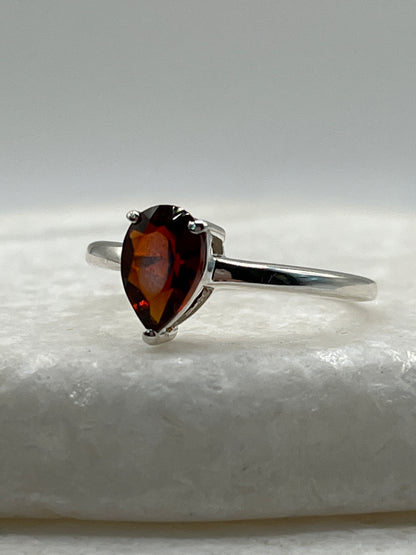 925 Sterling Silver Madeira Garnet Teardrop Ring - Size S