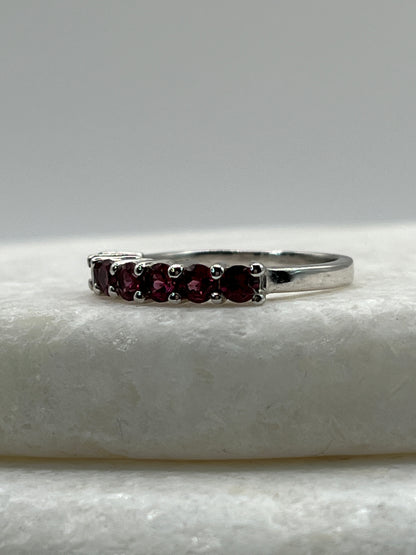 925 Sterling Silver Rajasthan Garnet Half Eternity Band - Size L