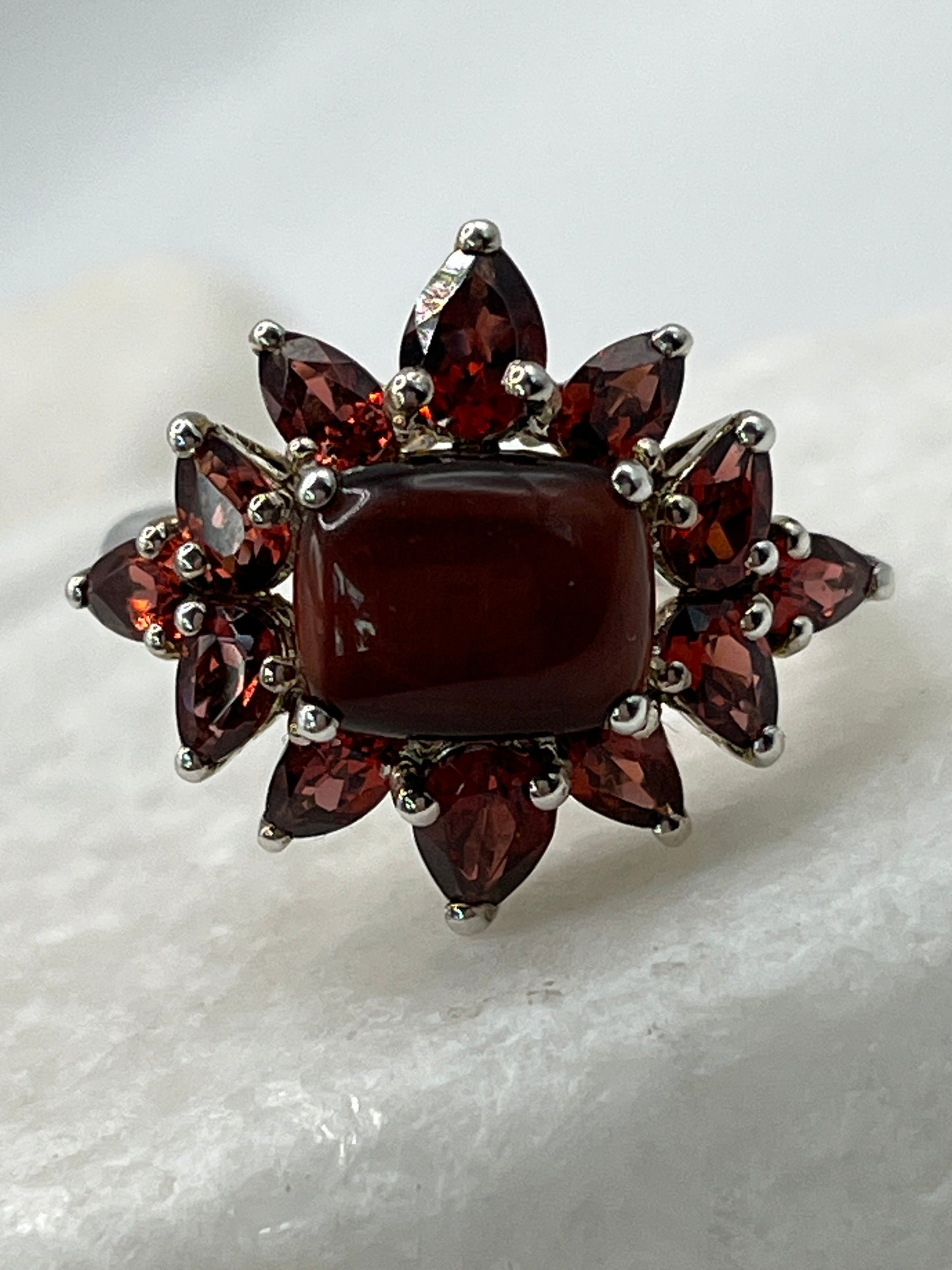 925 Sterling Silver Garnet and Jasper Statement Ring - Size V