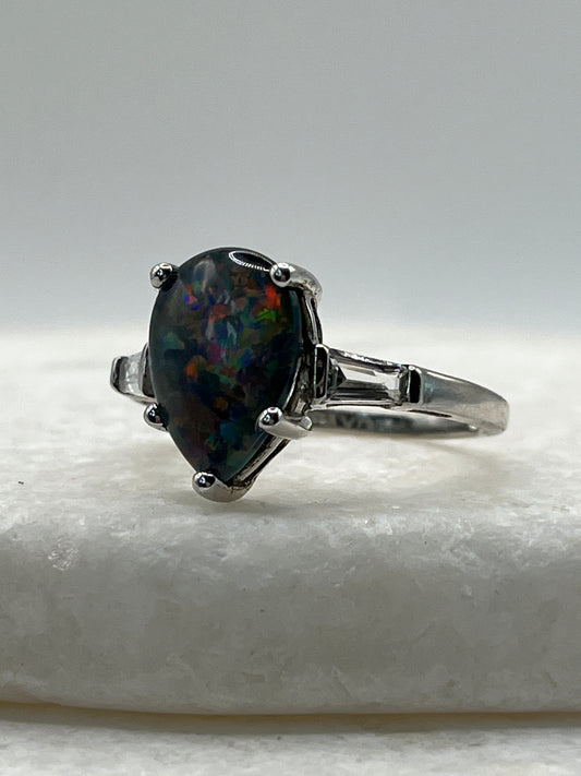 925 Sterling Silver Teardrop Triplet Opal and White Topaz Ring - Size T