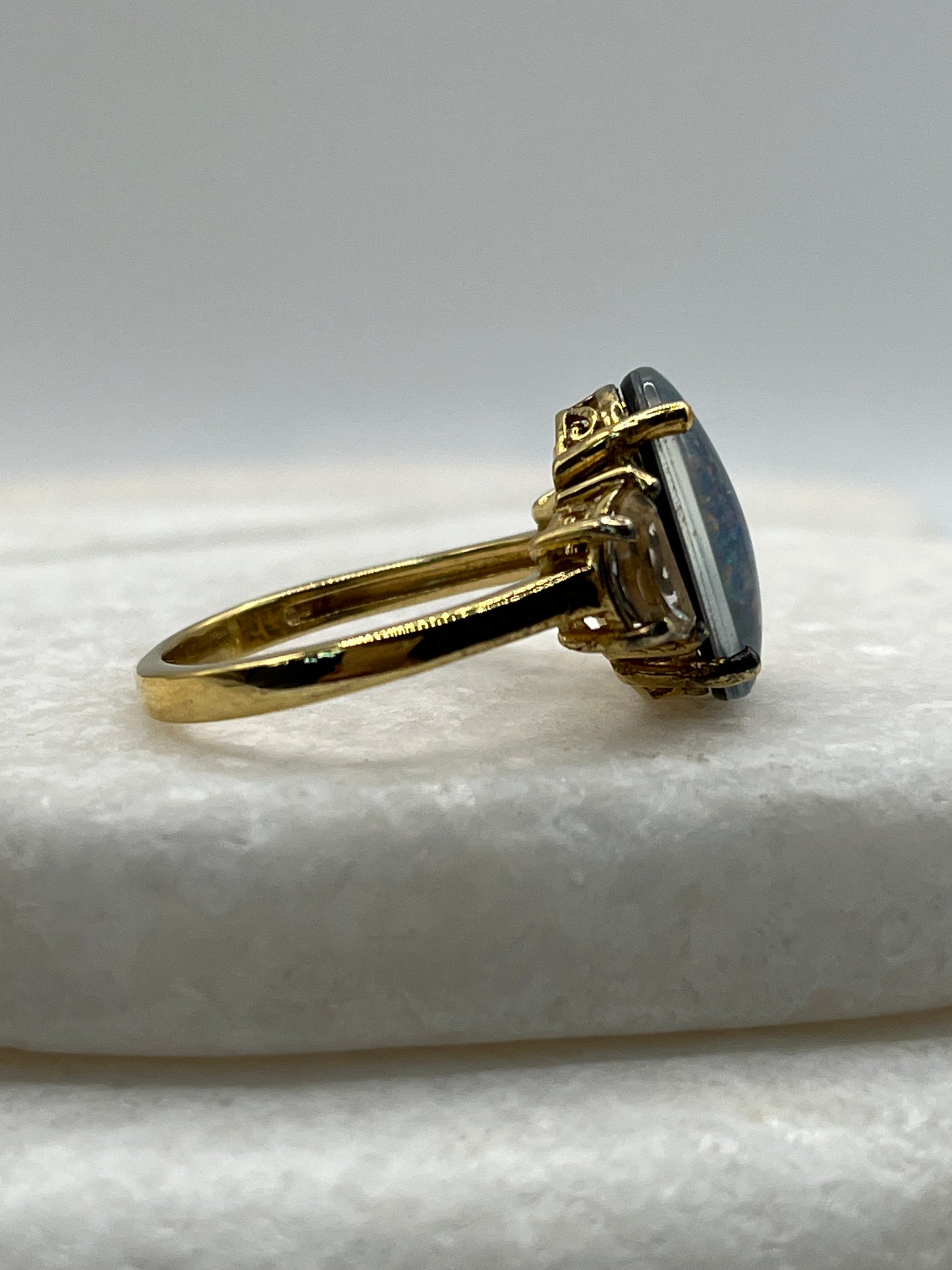 925 Sterling Silver Gilded Triplet Opal with White Topaz - Size T