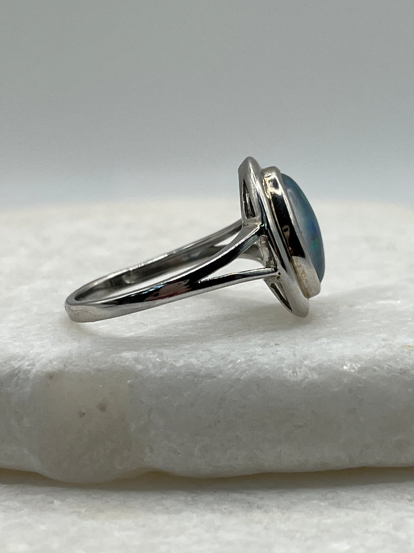 925 Sterling Silver Modernist Opal Ring - Size U