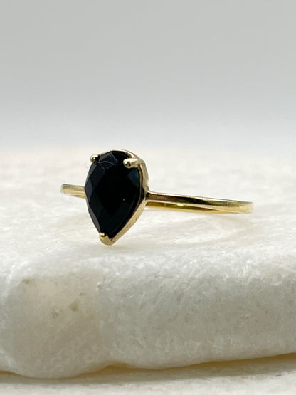 925 Sterling Silver Gilded Faceted Black Spinel Teardrop Ring - Size S