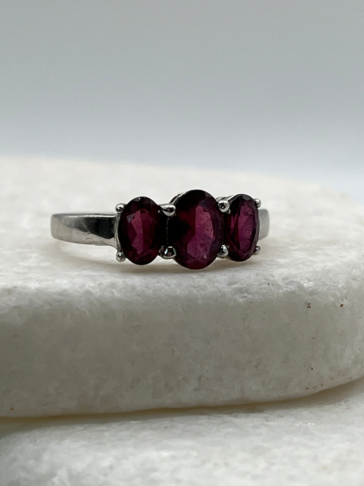 925 Sterling Silver Trilogy Garnet Ring- Size R