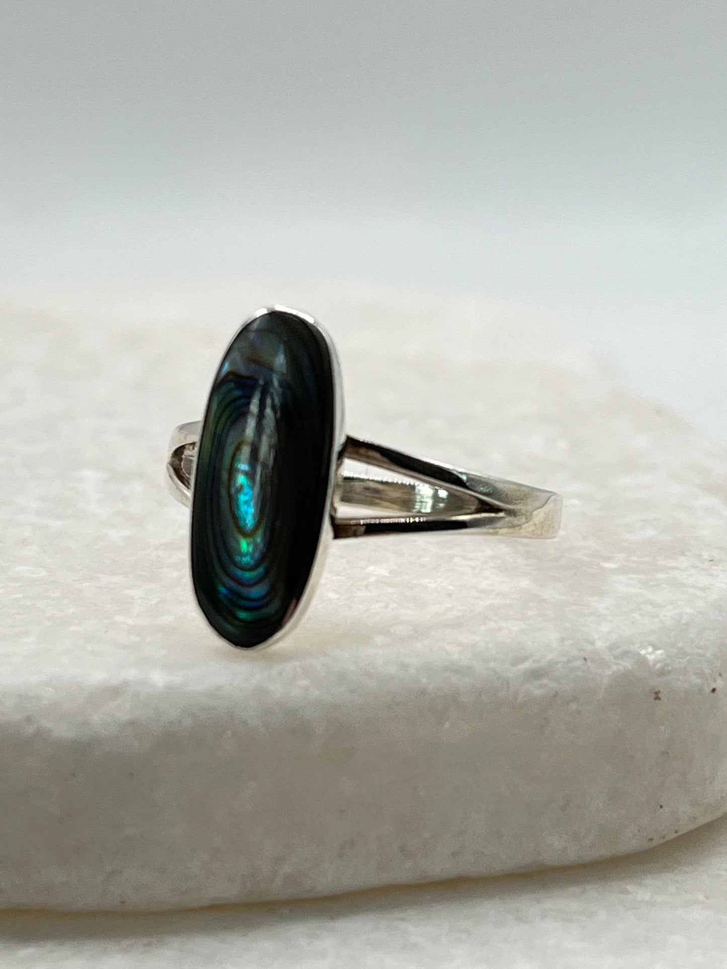 925 Sterling Silver Abalone Oval Ring - Size R
