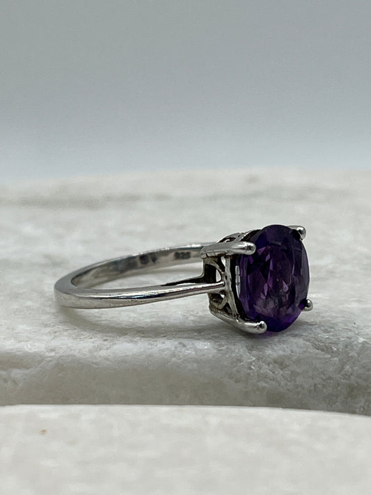 925 Sterling Silver Amethyst Solitaire Ring - Size R