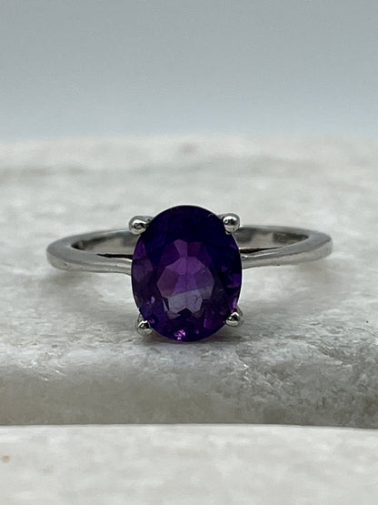 925 Sterling Silver Amethyst Solitaire Ring - Size R