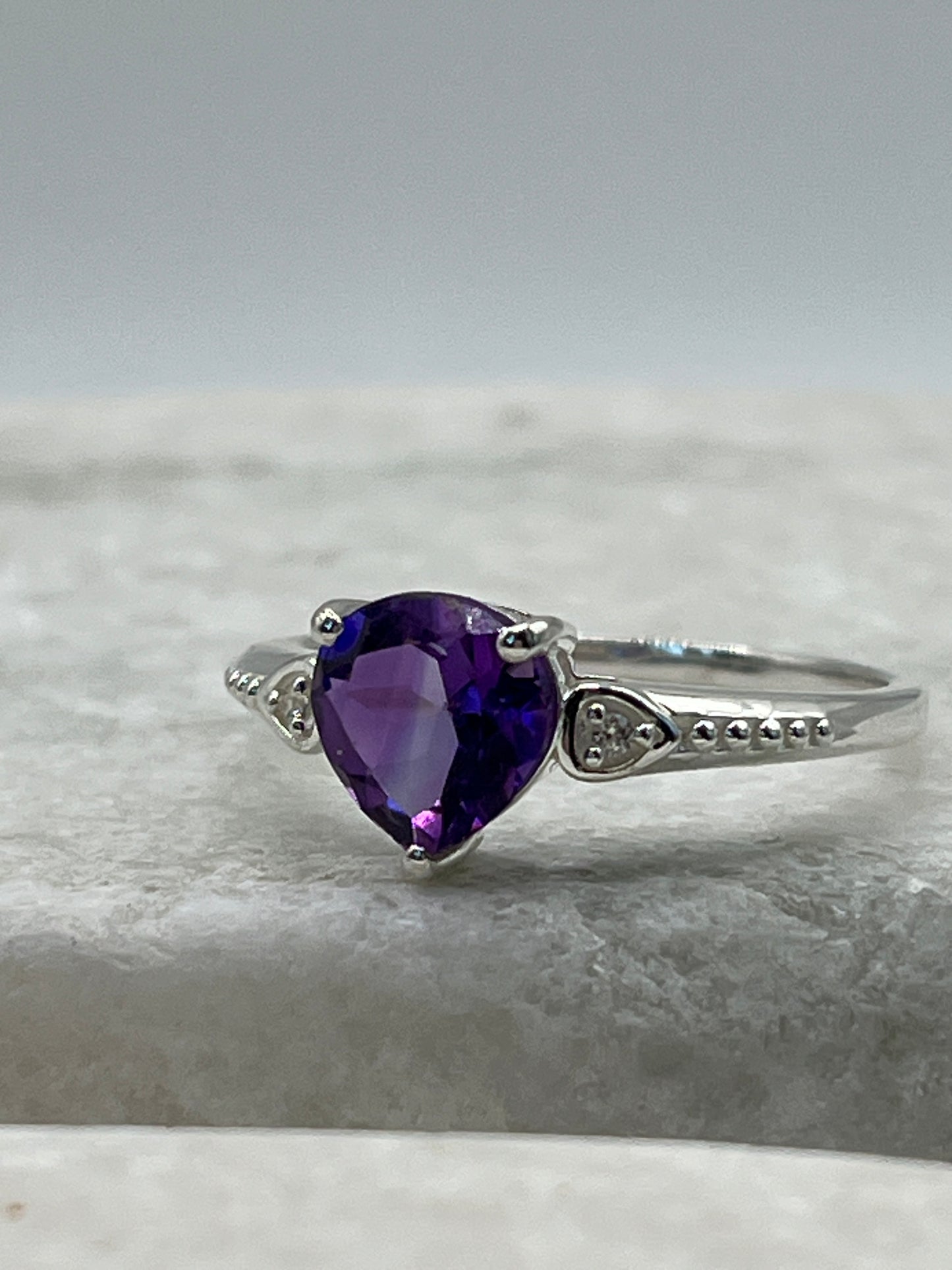 925 Sterling Silver Gilded Amethyst Faceted Triangle Ring - Size R