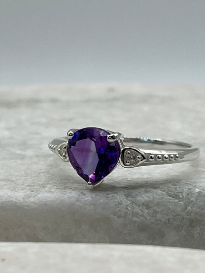925 Sterling Silver Gilded Amethyst Faceted Triangle Ring - Size R