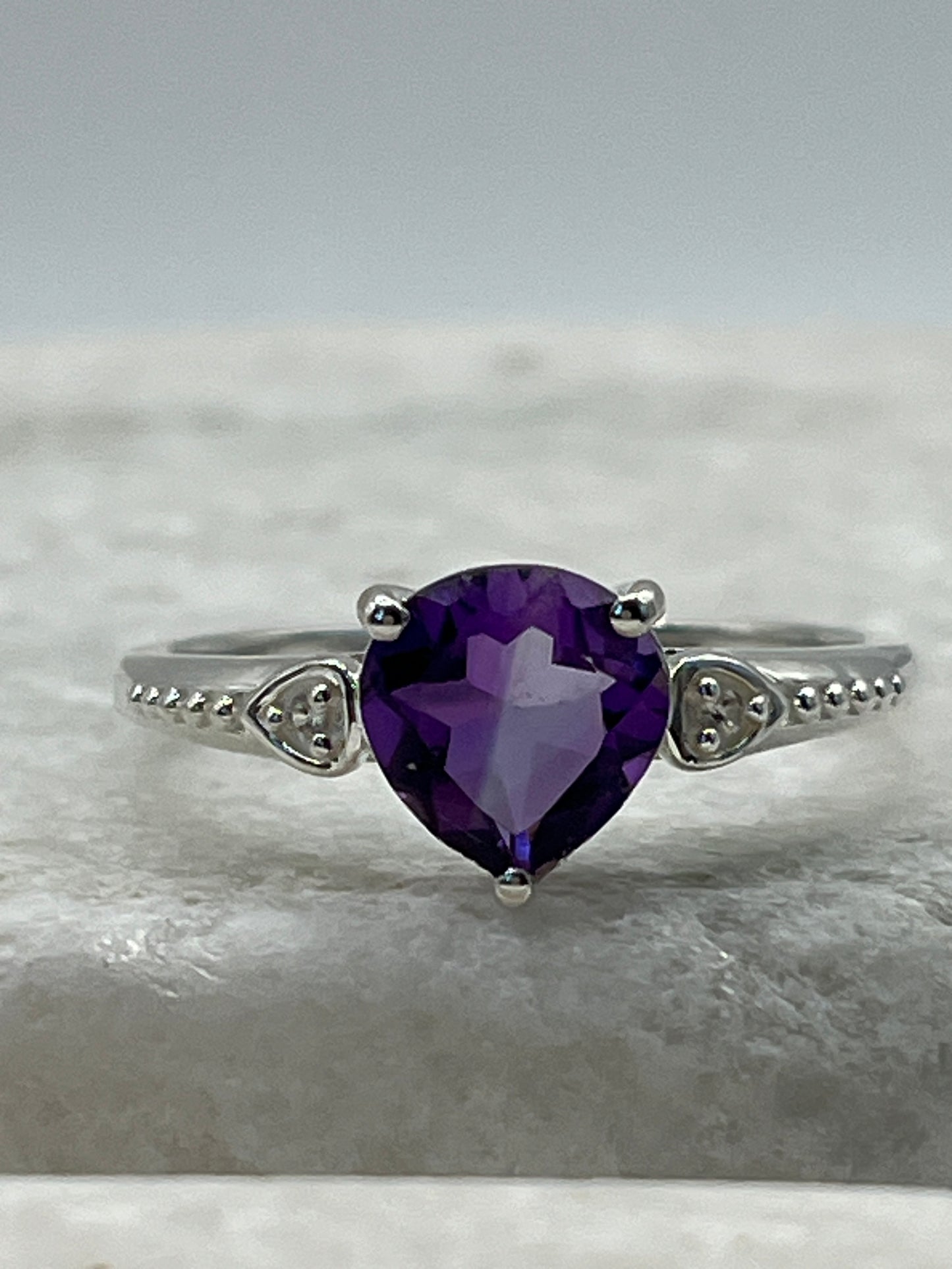 925 Sterling Silver Gilded Amethyst Faceted Triangle Ring - Size R