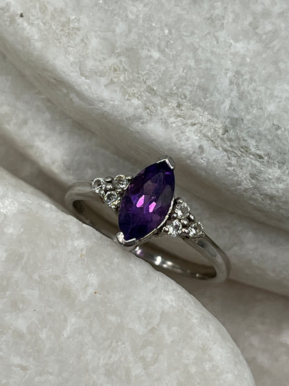 925 Sterling Silver Amethyst Marquise Ring - Size Q
