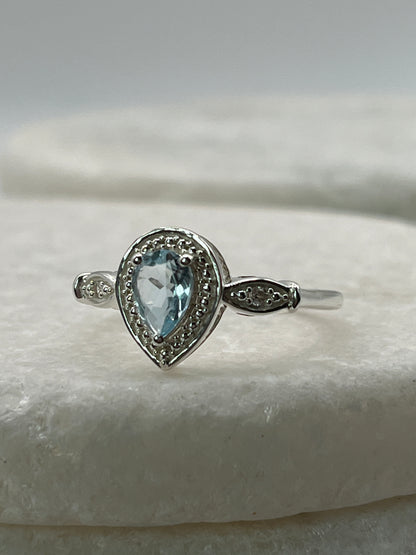 925 Sterling Silver Aquamarine Teardrop Halo Ring - Size Q