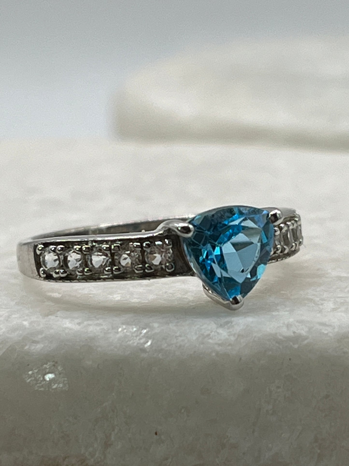 925 Sterling Silver Swiss Blue Topaz Faceted Triangle Ring - Size Q