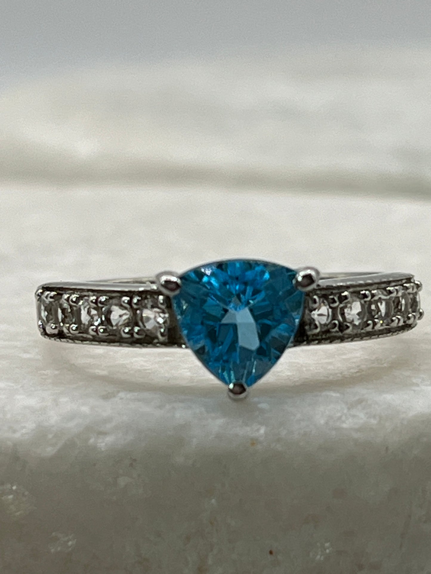 925 Sterling Silver Swiss Blue Topaz Faceted Triangle Ring - Size Q
