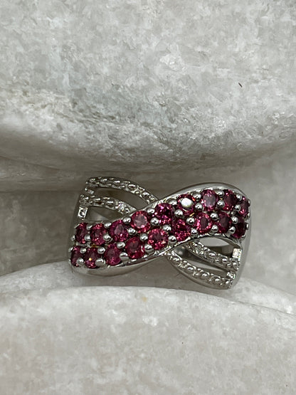 925 Sterling Silver Garnet Twist Ring - Size S