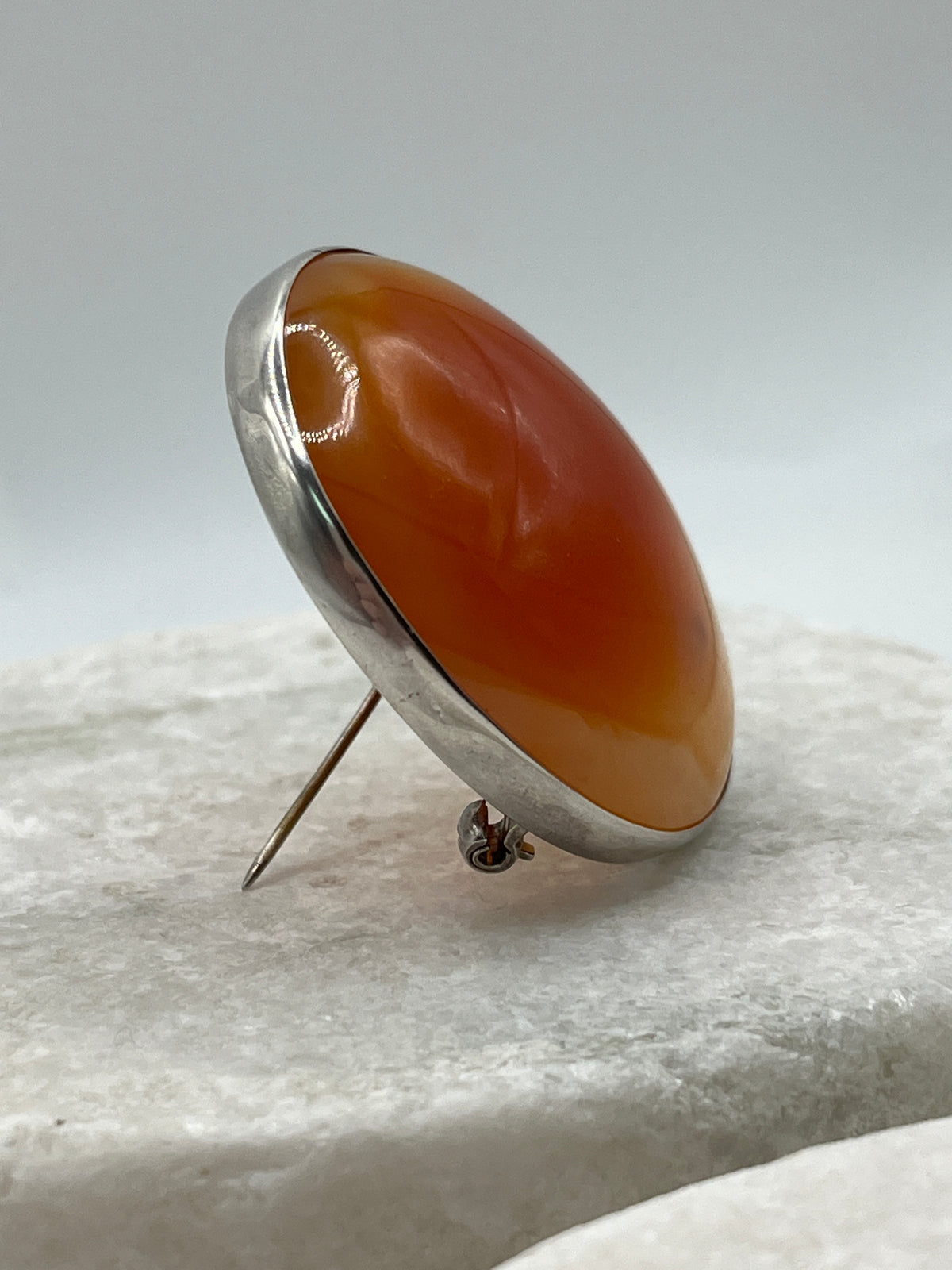 Genuine Vintage 925 Sterling Silver Carnelian Cabochon Brooch