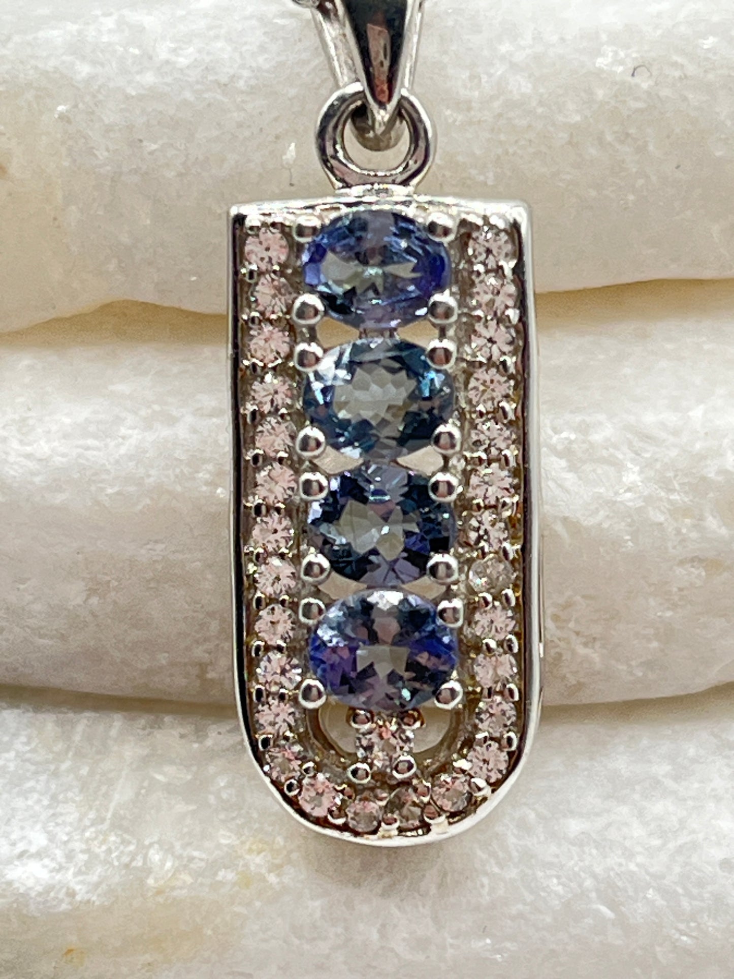 925 Sterling Silver Bi-Colour Tanzanite Tri Pendant on 45cm Chain