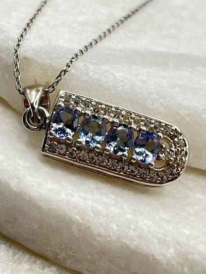 925 Sterling Silver Bi-Colour Tanzanite Tri Pendant on 45cm Chain