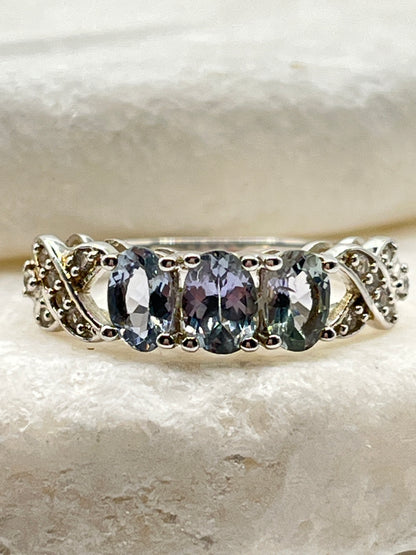 925 Sterling Silver Bi-Colour Tanzanite & White Topaz Ring - Size O