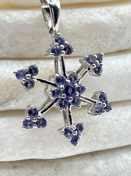 925 Sterling Silver Tanzanite Star Pendant on 45cm Chain